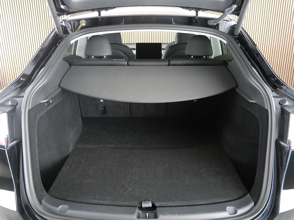 Tesla Model Y Suv Rwd 202424 White #29