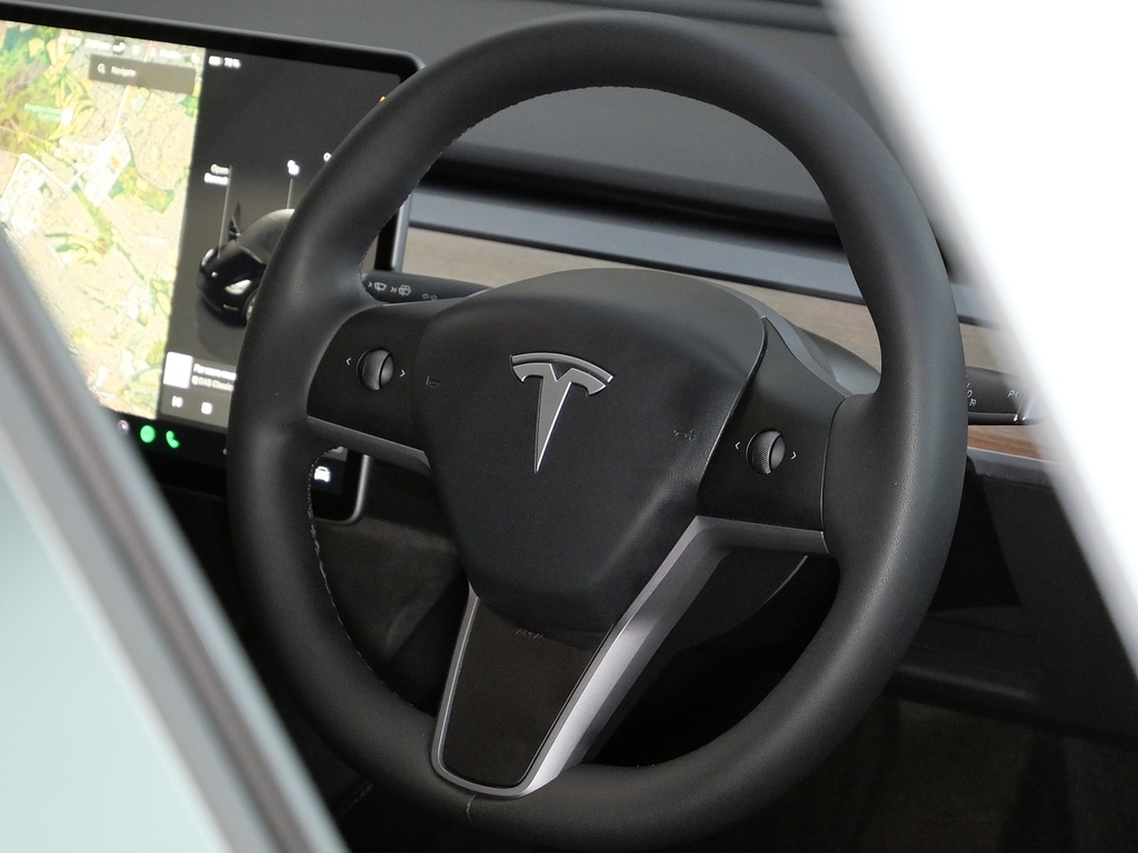 Tesla Model Y Suv Rwd 202424 White #34