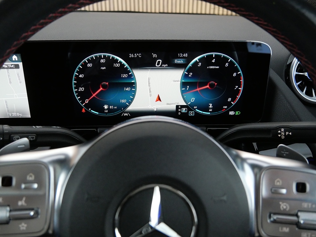 Mercedes-Benz GLA Class Amg Line Black #20