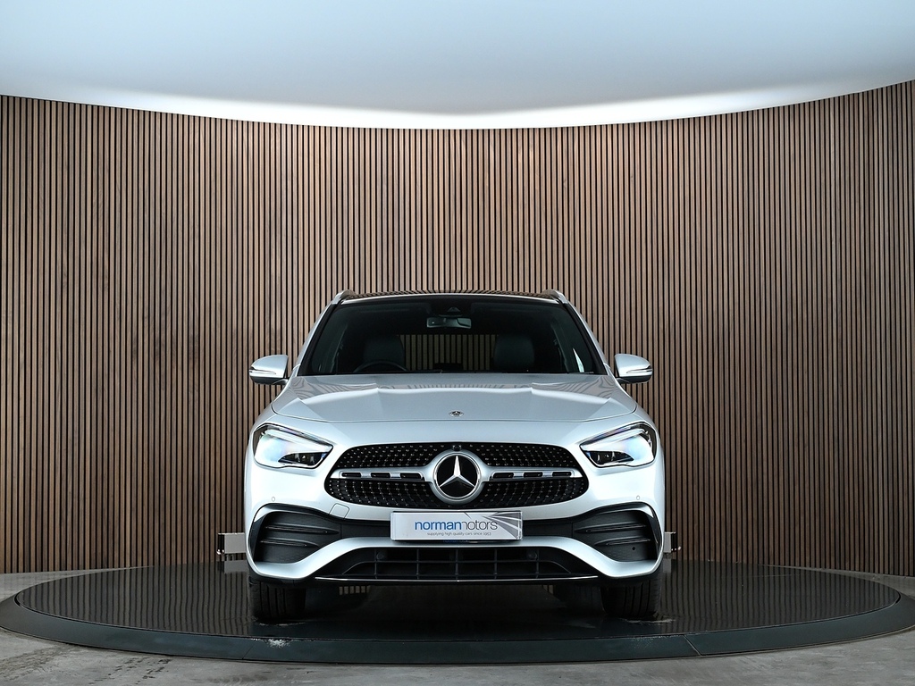 Mercedes-Benz GLA Class 2.0 Gla250 Amg Line Premium Plus Suv Silver #5