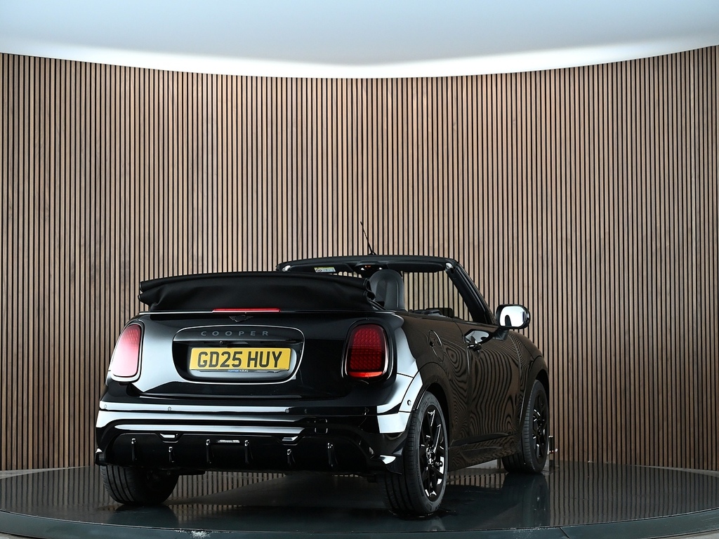 Mini Convertible 2.0C Sport Convertible Steptronic Euro Black #6