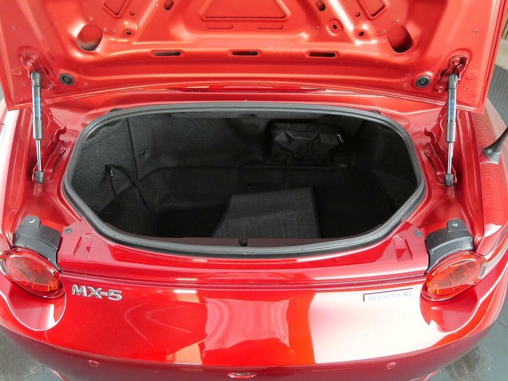 Mazda MX-5 Mx-5 2.0 184Ps Gt Sport Tech Burgundy Nappa Leat Black #32