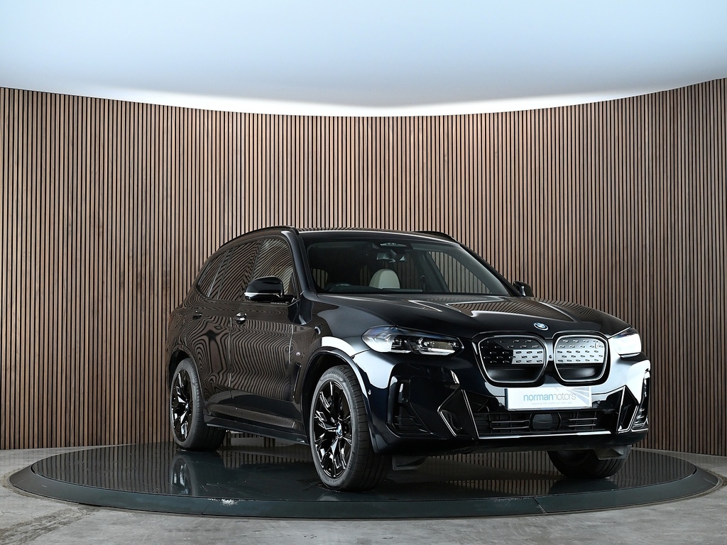 BMW iX3 80Kwh M Sport Pro Suv 286 Ps Black #3