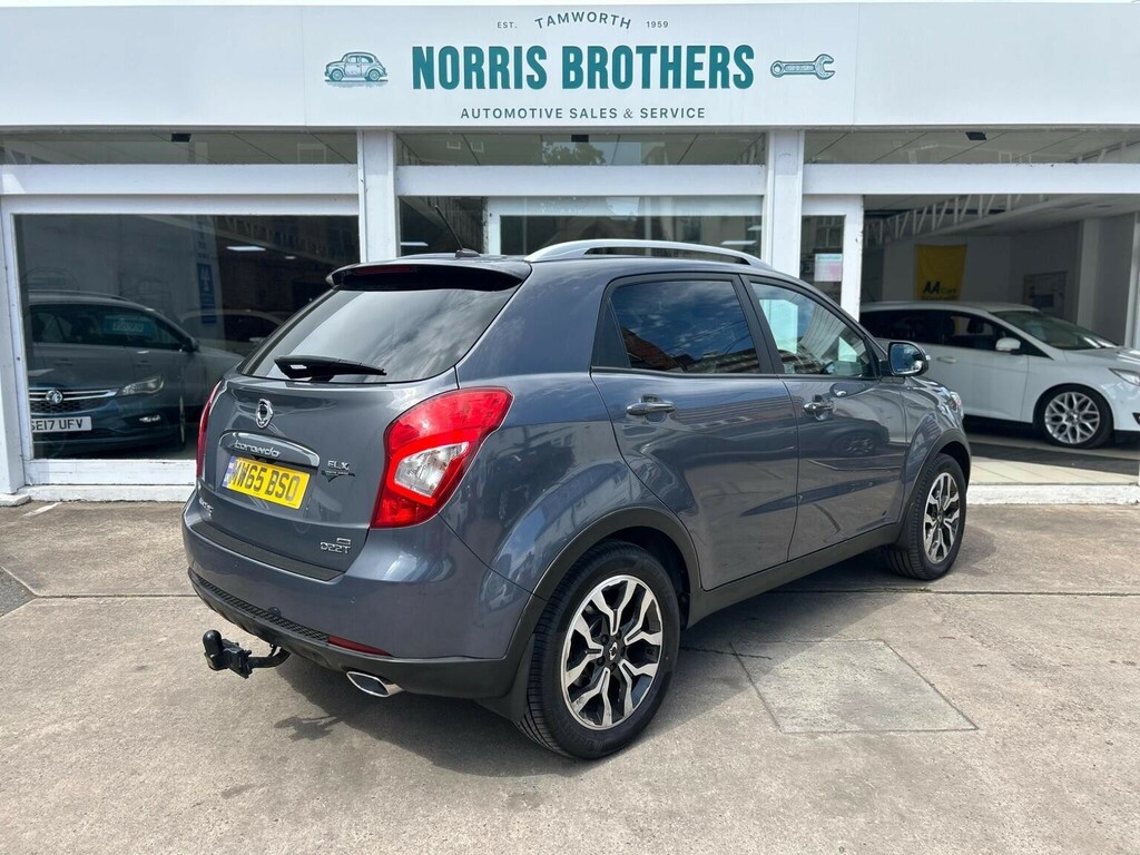SsangYong Korando Suv 2.0D Elx4 T-tronic 4Wd Euro 5 201565 Grey #5