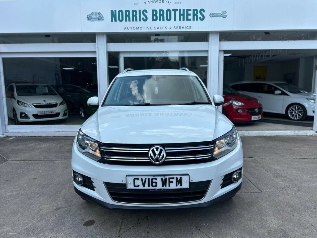 Volkswagen Tiguan Suv 2.0 Tdi Bluemotion Tech Match Edition 4Wd Euro CV16WFM White #2