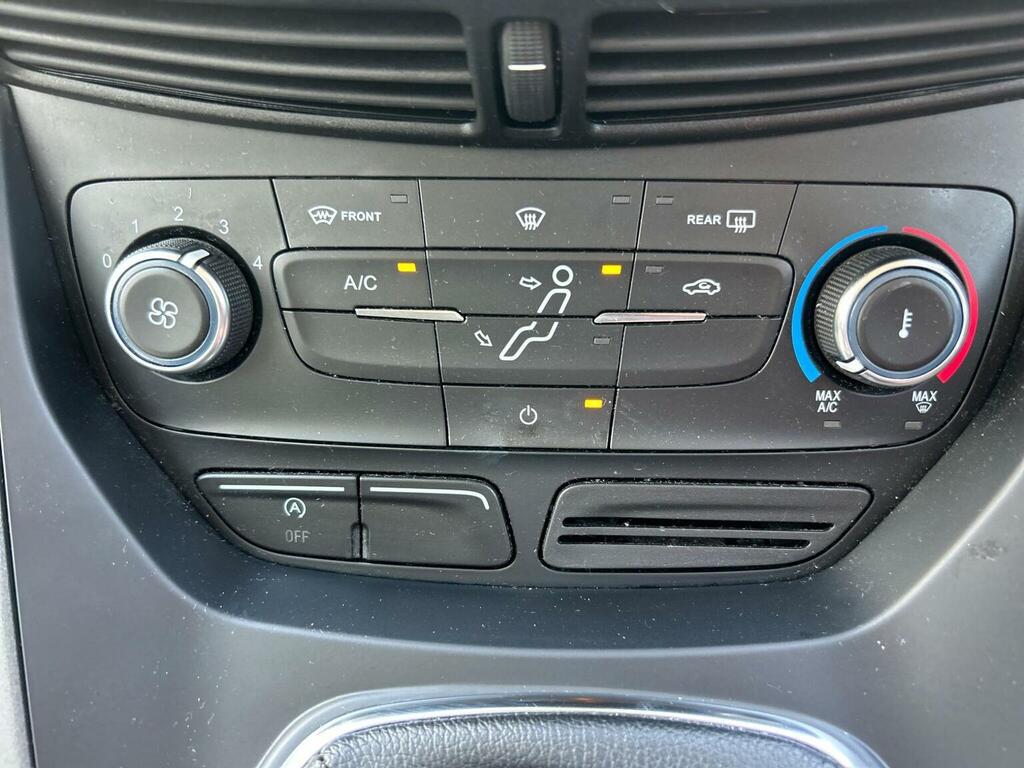 Ford C-Max 1.0 Ecoboost Titanium Silver #22