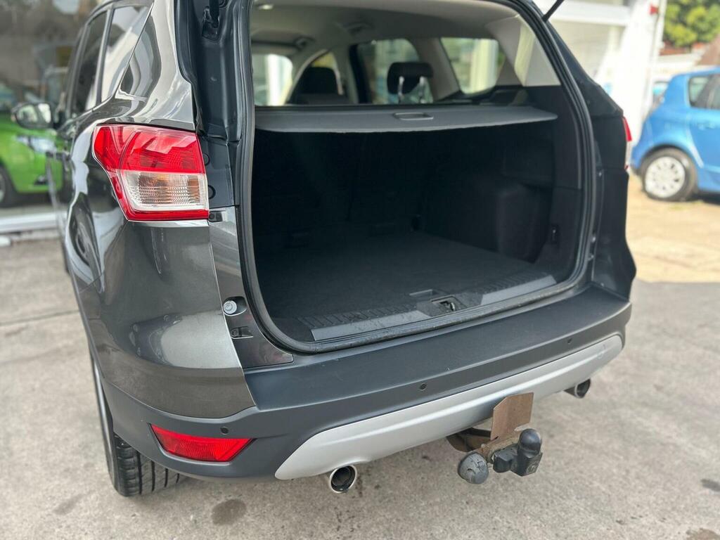 Ford Kuga Suv 2.0 Tdci Zetec 2Wd Euro 6 Ss 201565 GU65DHO Grey #6