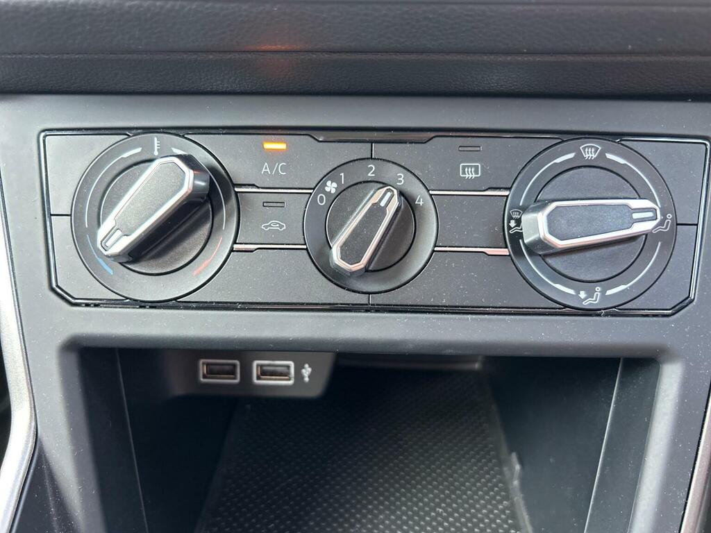 Volkswagen Polo Hatchback Black #20