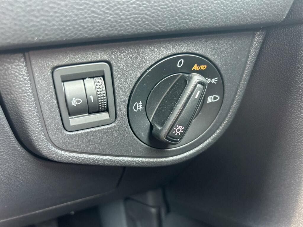 Volkswagen Polo Hatchback Black #25