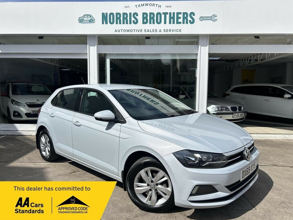Volkswagen Polo Hatchback Black #1