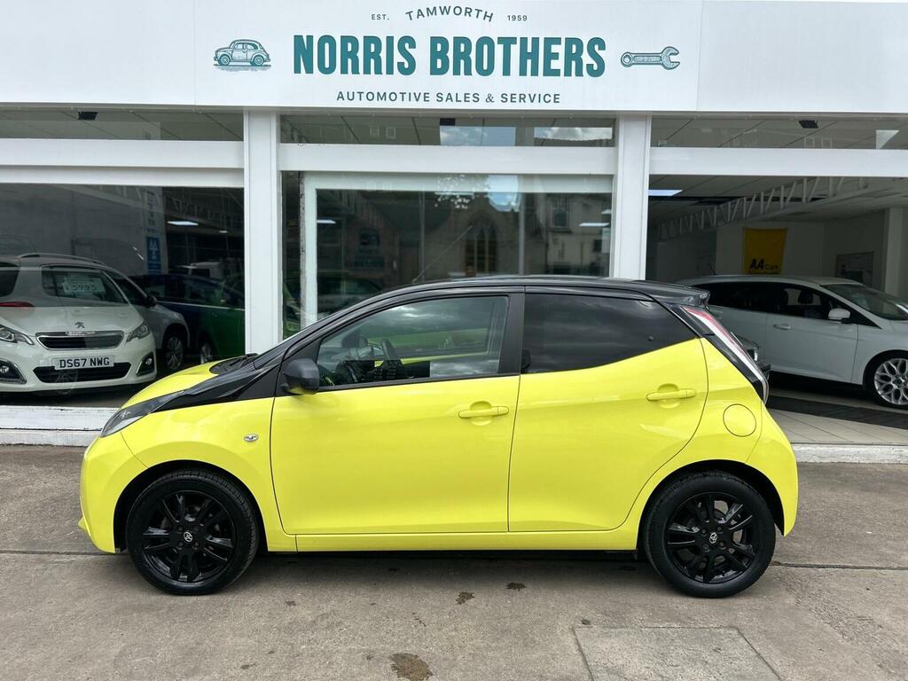 Toyota Aygo 1.0 Vvt-i X-cite 3 Yellow Bi-tone Euro 6 Yellow #6