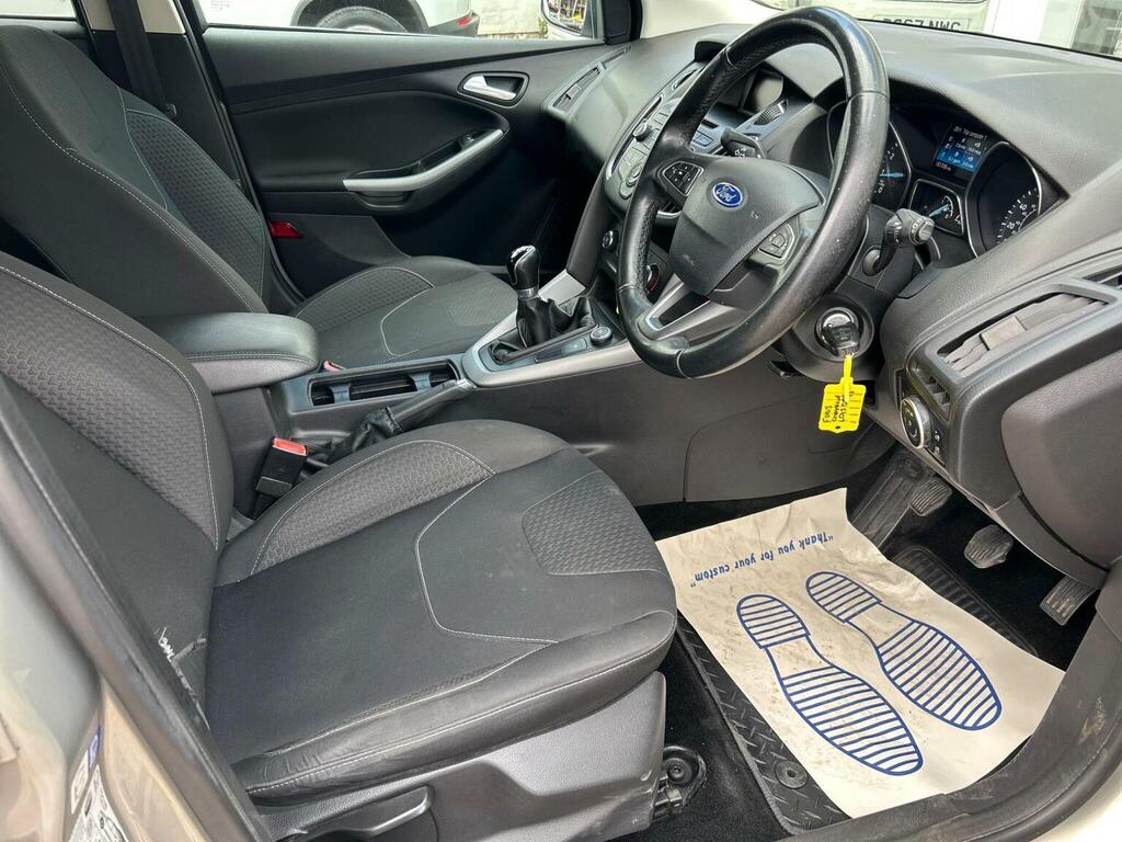 Ford Focus 1.0T Ecoboost Zetec Euro Silver #16