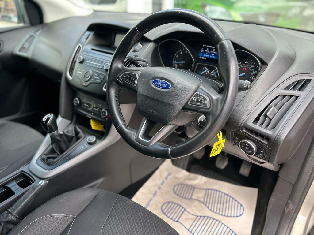Ford Focus 1.0T Ecoboost Zetec Euro Silver #15