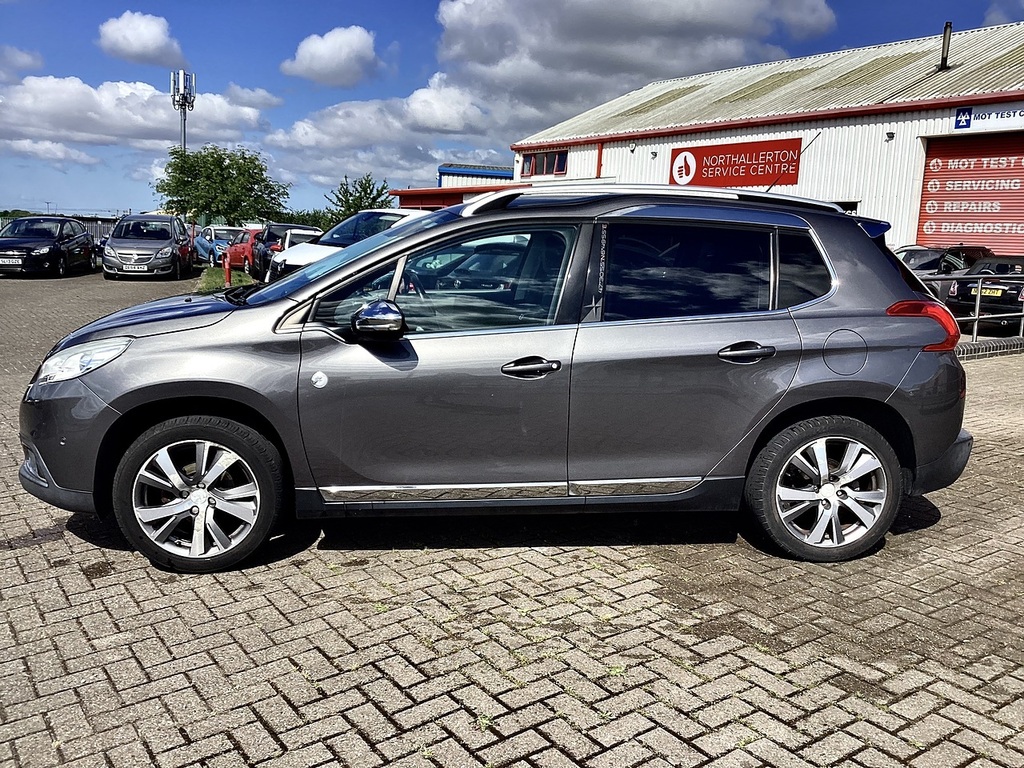 Peugeot e-2008 2008 Crossway E-hdi Ss Black #5