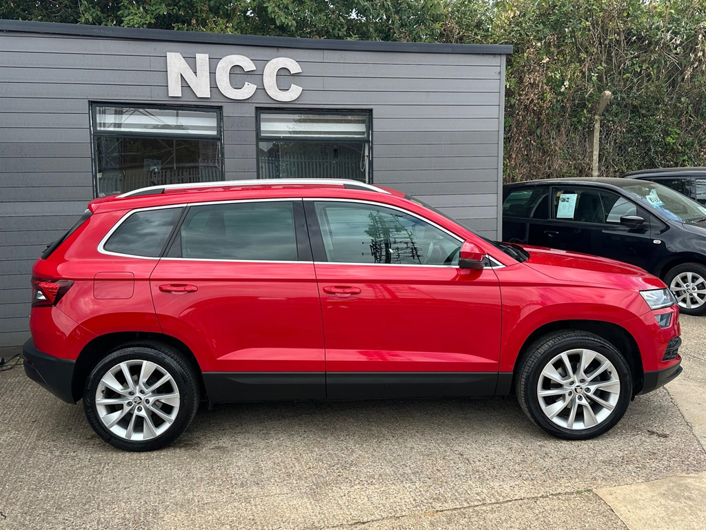 Skoda Karoq 1.5 Tsi Se L Euro 6 Ss LX68WSY Red #6
