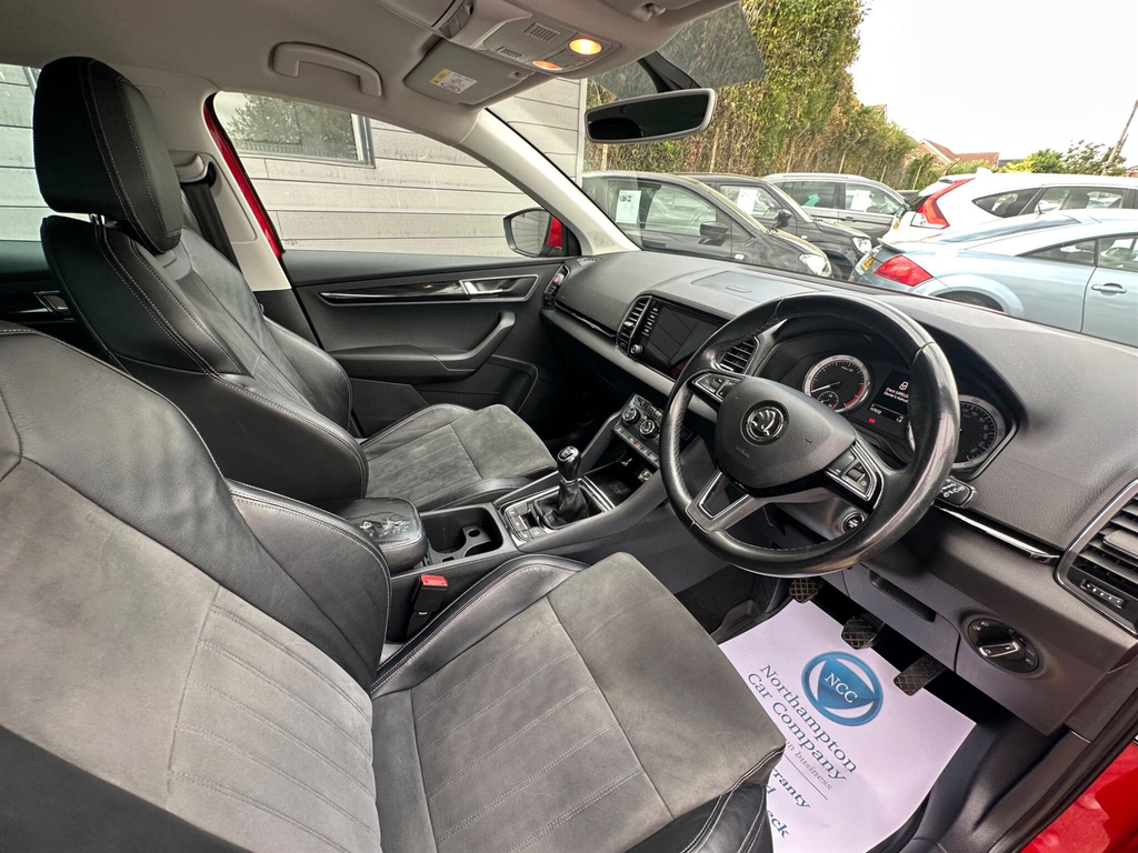 Skoda Karoq 1.5 Tsi Se L Euro 6 Ss LX68WSY Red #3