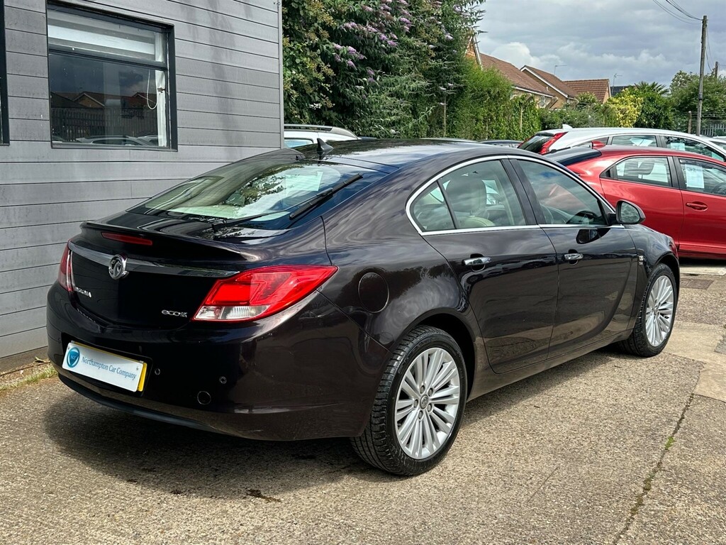 Vauxhall Insignia 2.0 Cdti Exclusiv Sports Tourer Blue #8