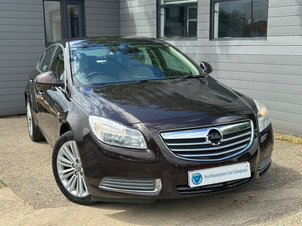 Vauxhall Insignia 2.0 Cdti Exclusiv Sports Tourer Blue #1