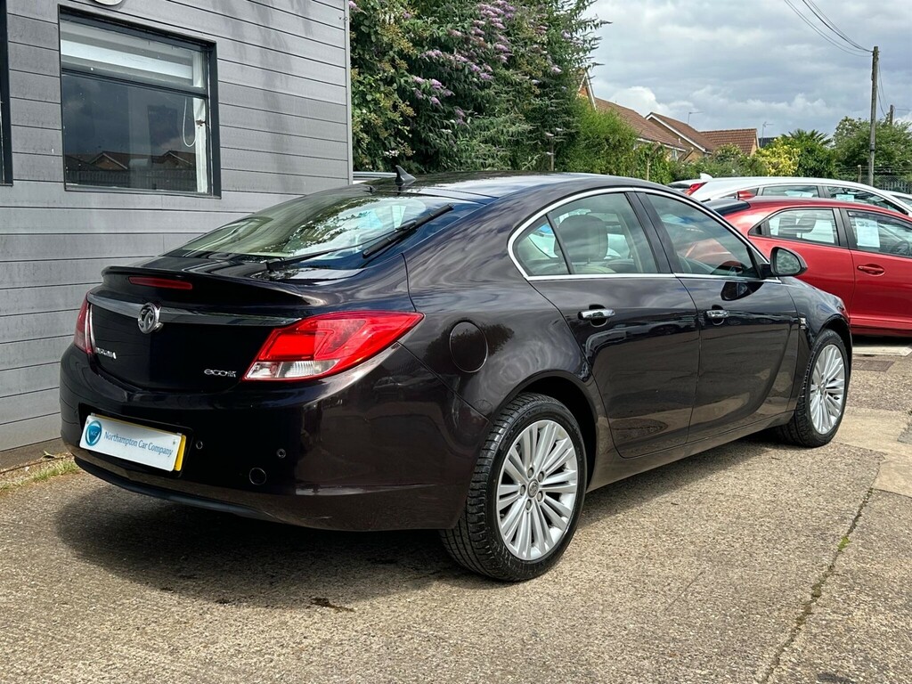 Vauxhall Insignia 2.0 Cdti Exclusiv Sports Tourer Blue #9