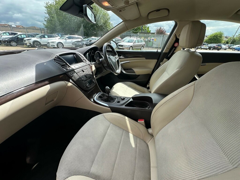 Vauxhall Insignia 2.0 Cdti Exclusiv Sports Tourer Blue #23