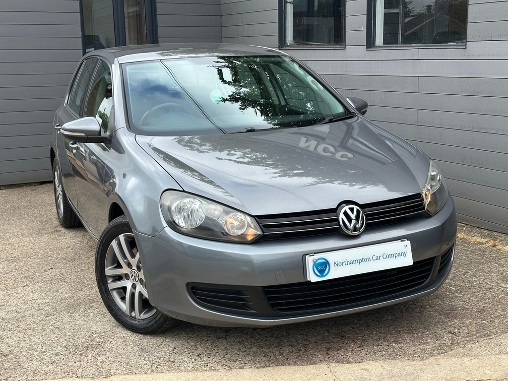 Volkswagen Golf 1.6 Tdi Se Hatchback Euro 5 105 