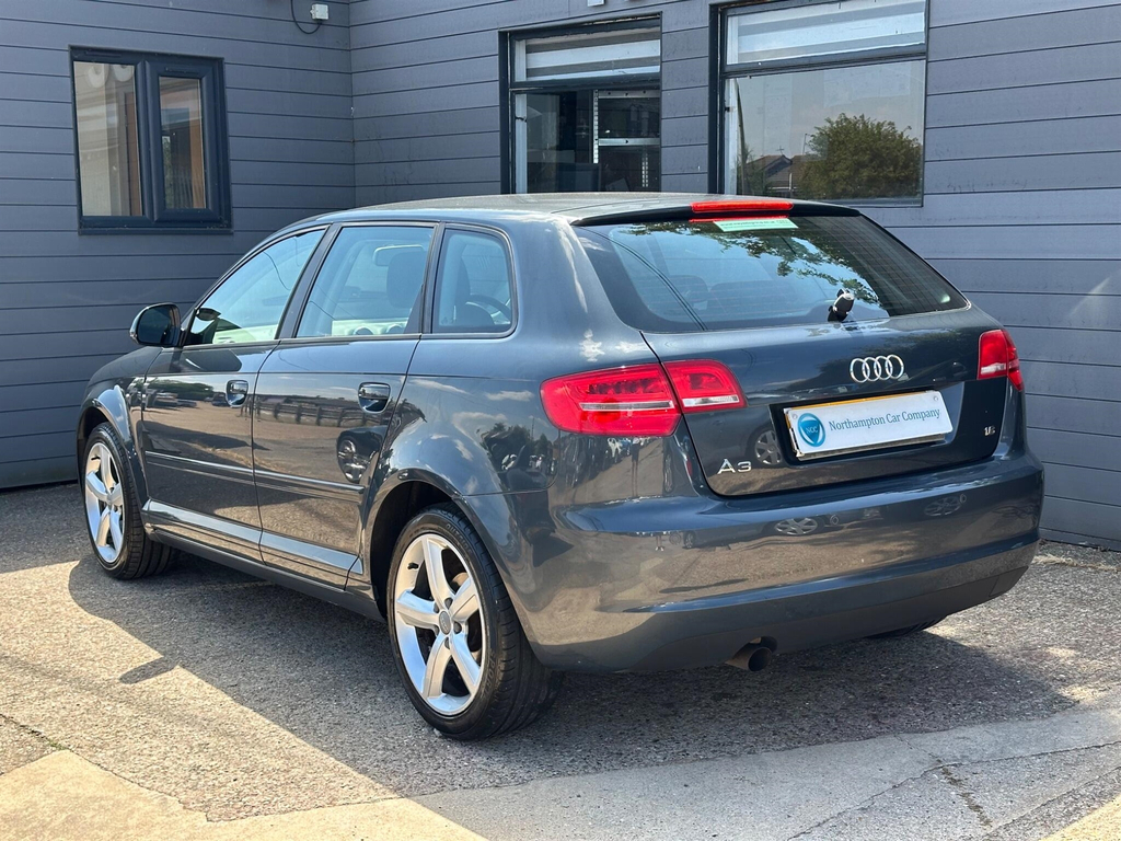 Audi A3 1.9 Tdi E Sport Red #13