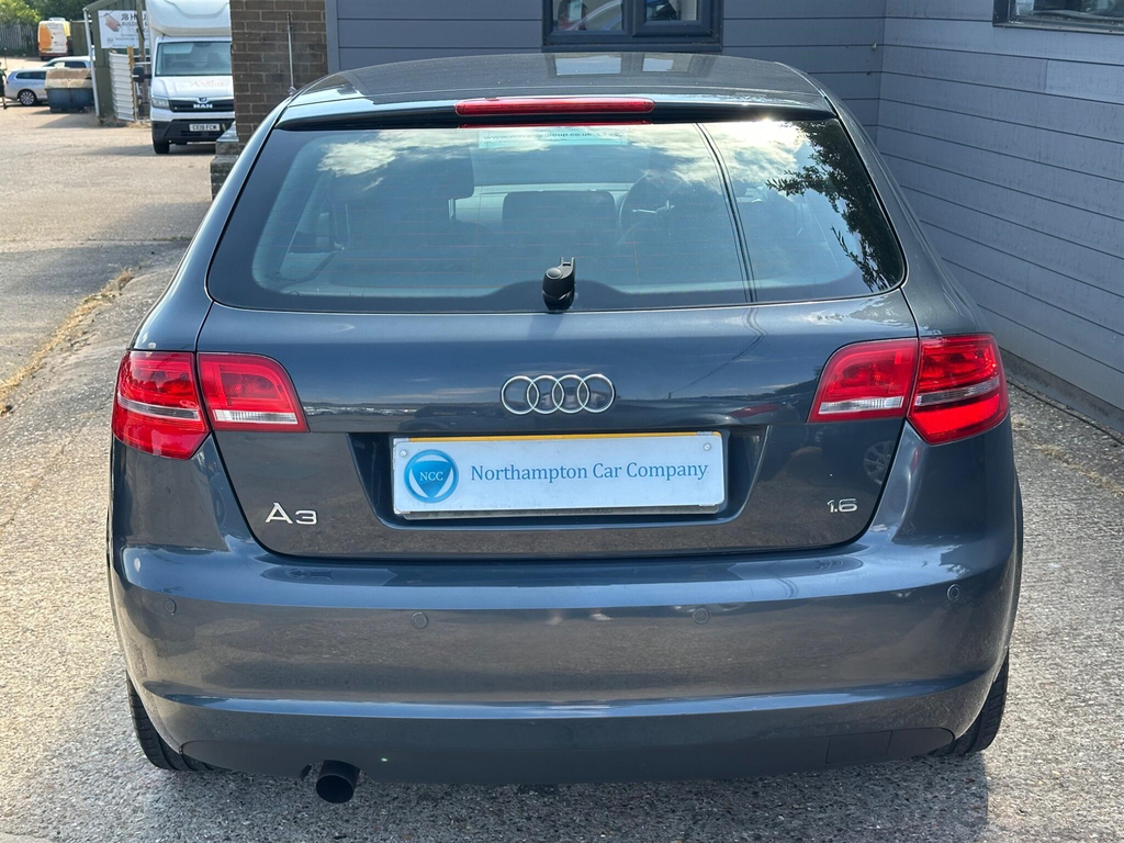 Audi A3 1.9 Tdi E Sport Red #10