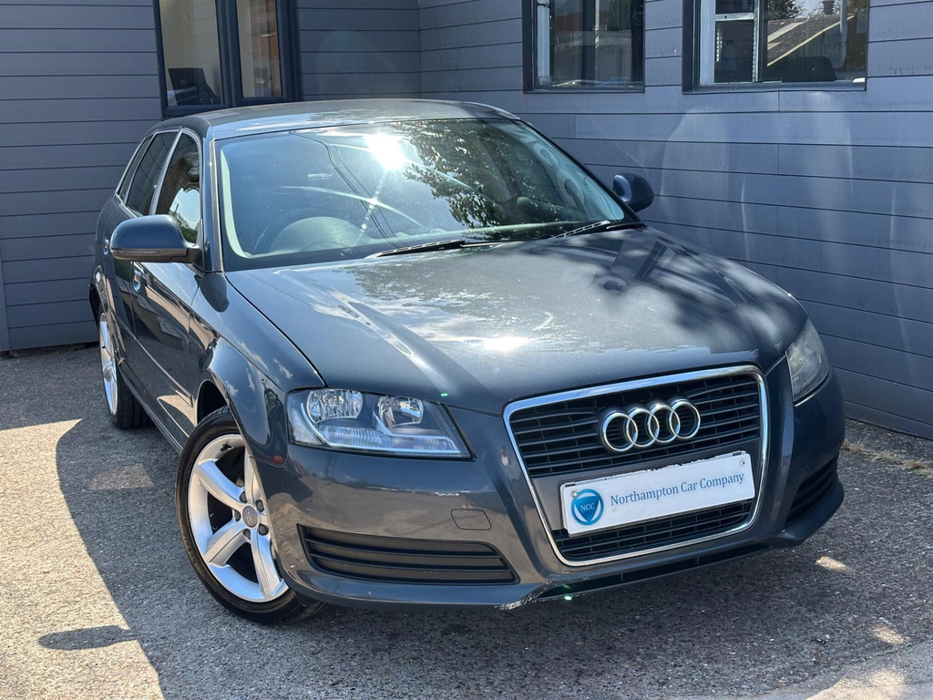 Audi A3 1.9 Tdi E Sport Red #5