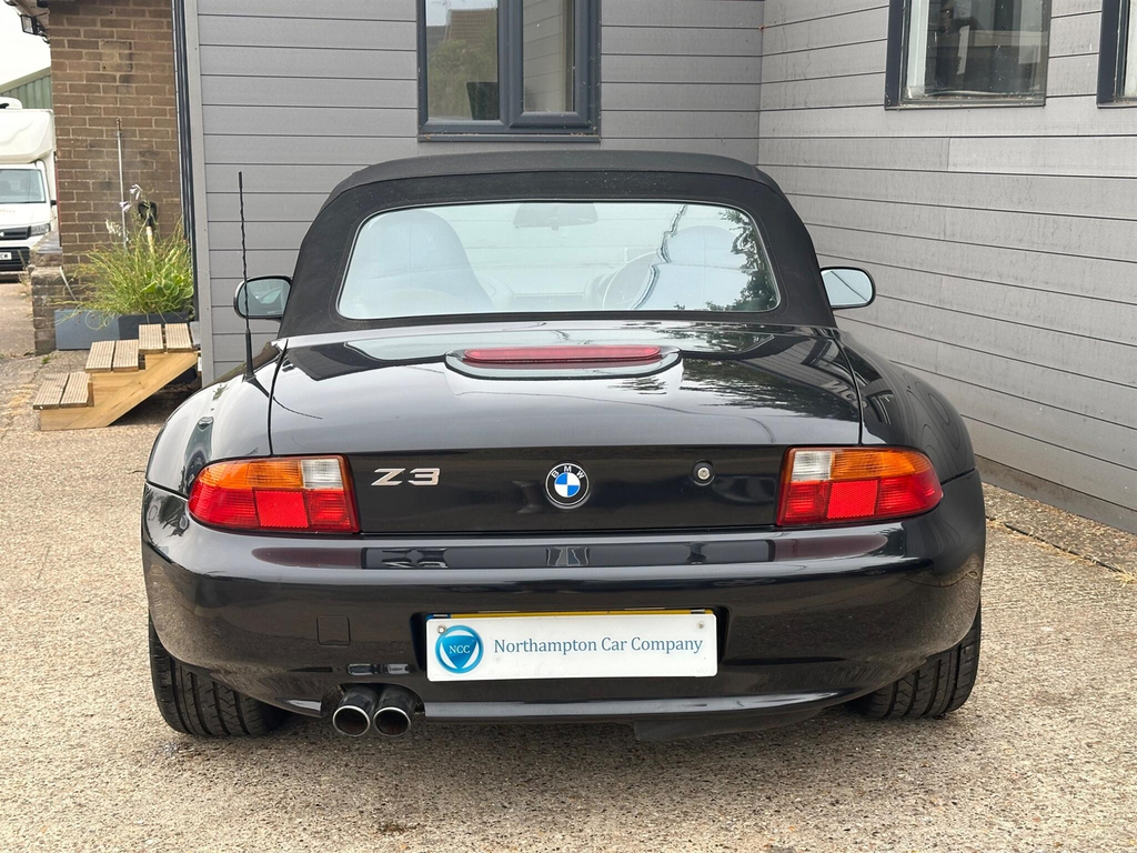 BMW Z3 I Blue #14