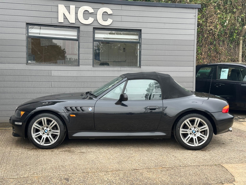 BMW Z3 I Blue #18