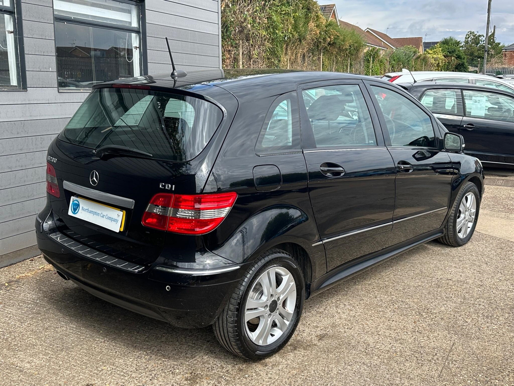 Mercedes-Benz B Class 1.5 B150 Sport Black #8