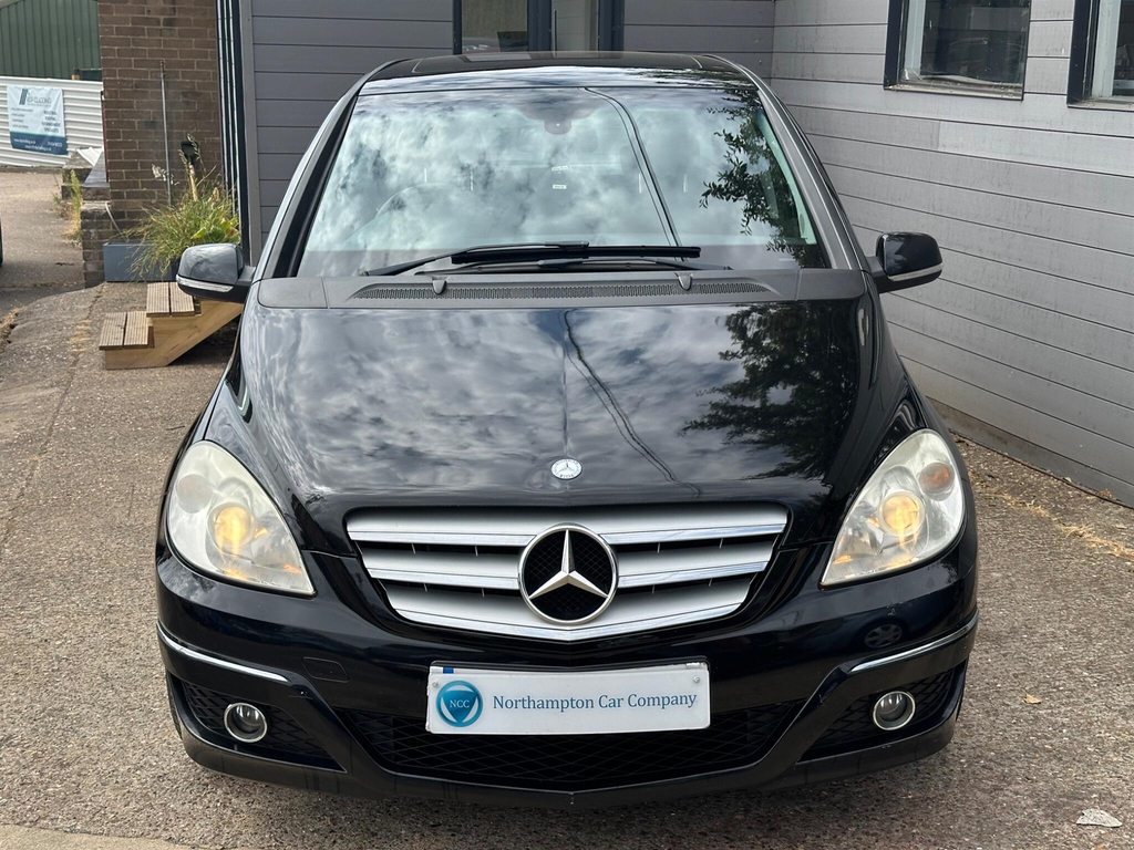 Mercedes-Benz B Class 1.5 B150 Sport Black #18