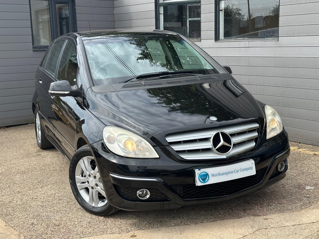 Mercedes-Benz B Class 1.5 B150 Sport Black #1