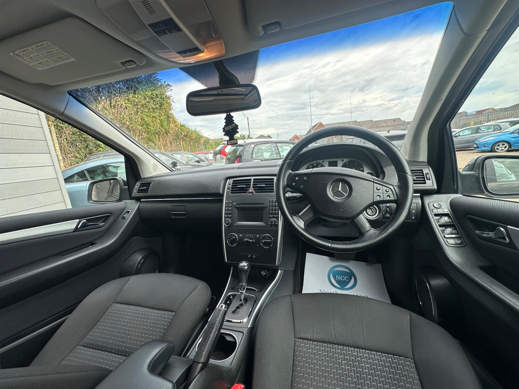 Mercedes-Benz B Class 1.5 B150 Sport Black #20