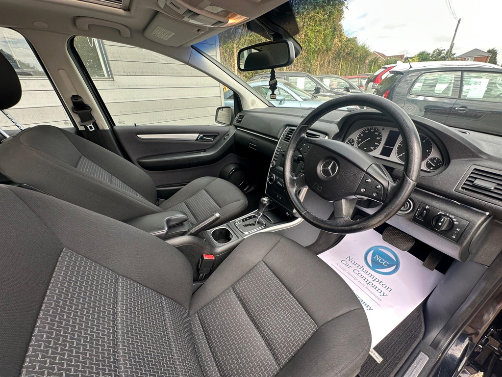 Mercedes-Benz B Class 1.5 B150 Sport Black #21