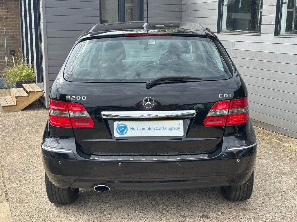 Mercedes-Benz B Class 1.5 B150 Sport Black #10