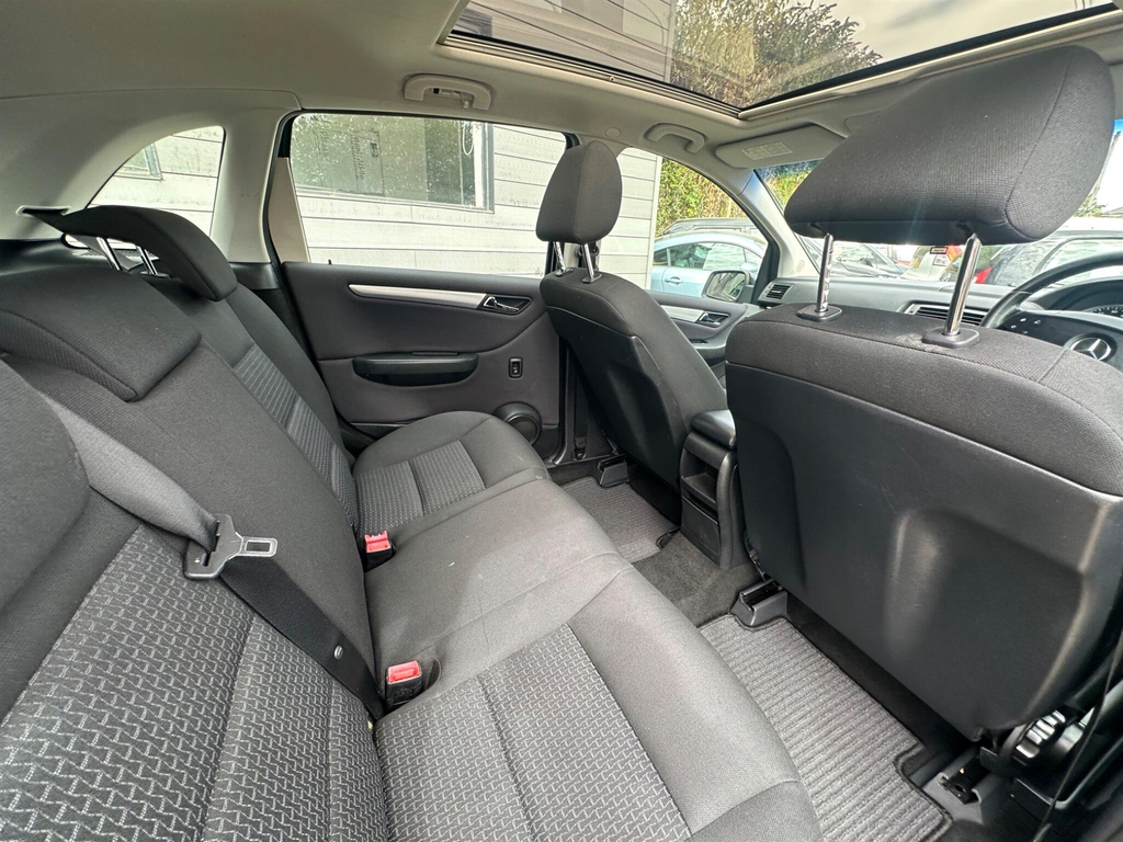 Mercedes-Benz B Class 1.5 B150 Sport Black #25