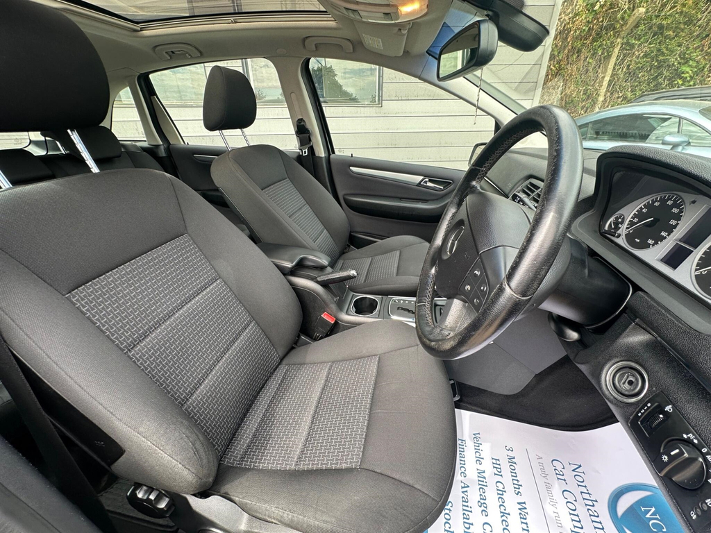Mercedes-Benz B Class 1.5 B150 Sport Black #22