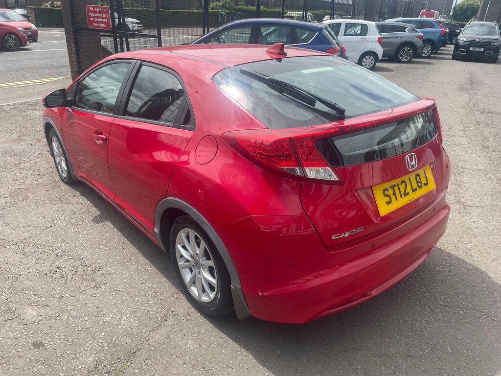 Honda Civic Civic Hatchback Red #6