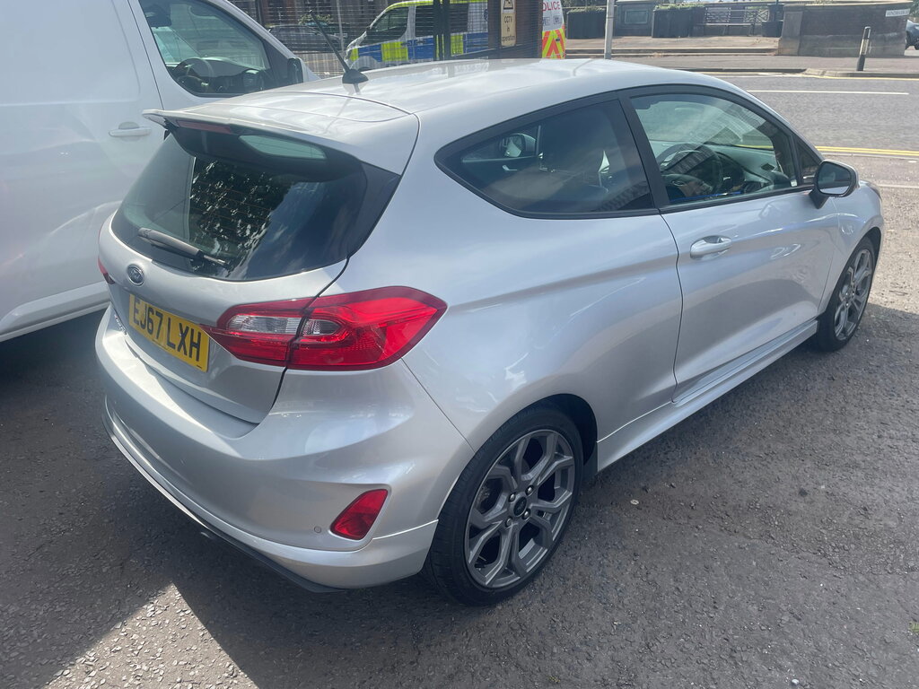 Ford Fiesta Fiesta Hatchback Silver #4