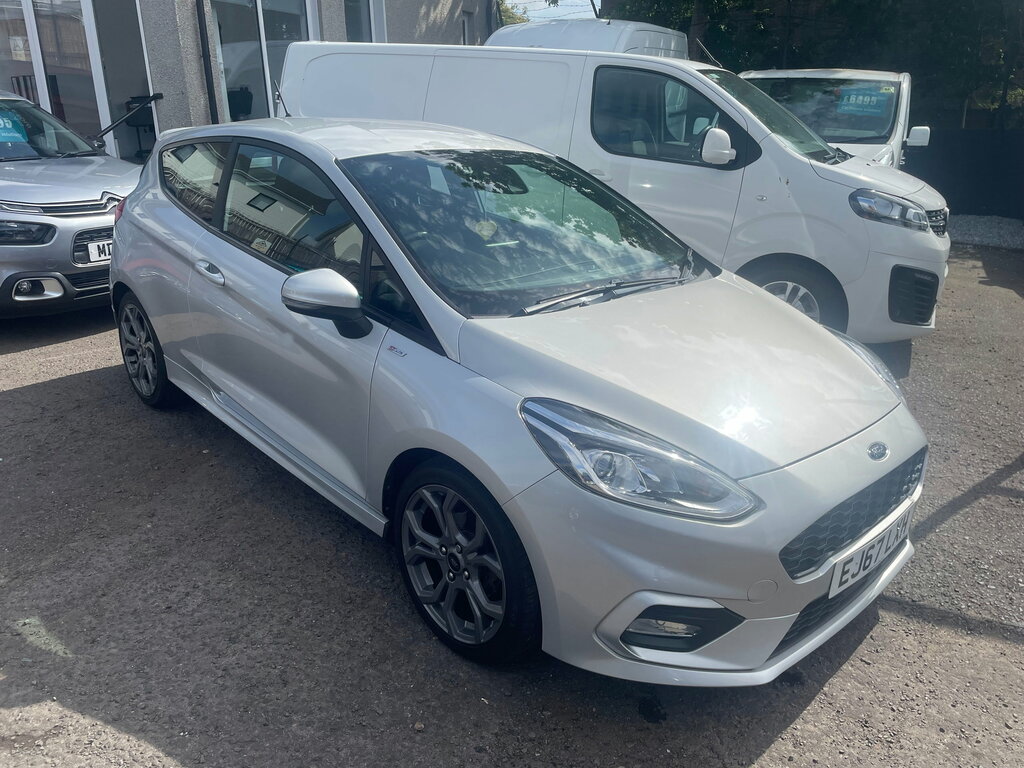 Ford Fiesta Fiesta Hatchback Silver