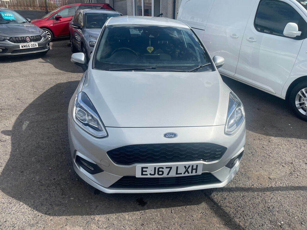 Ford Fiesta Fiesta Hatchback Silver #2