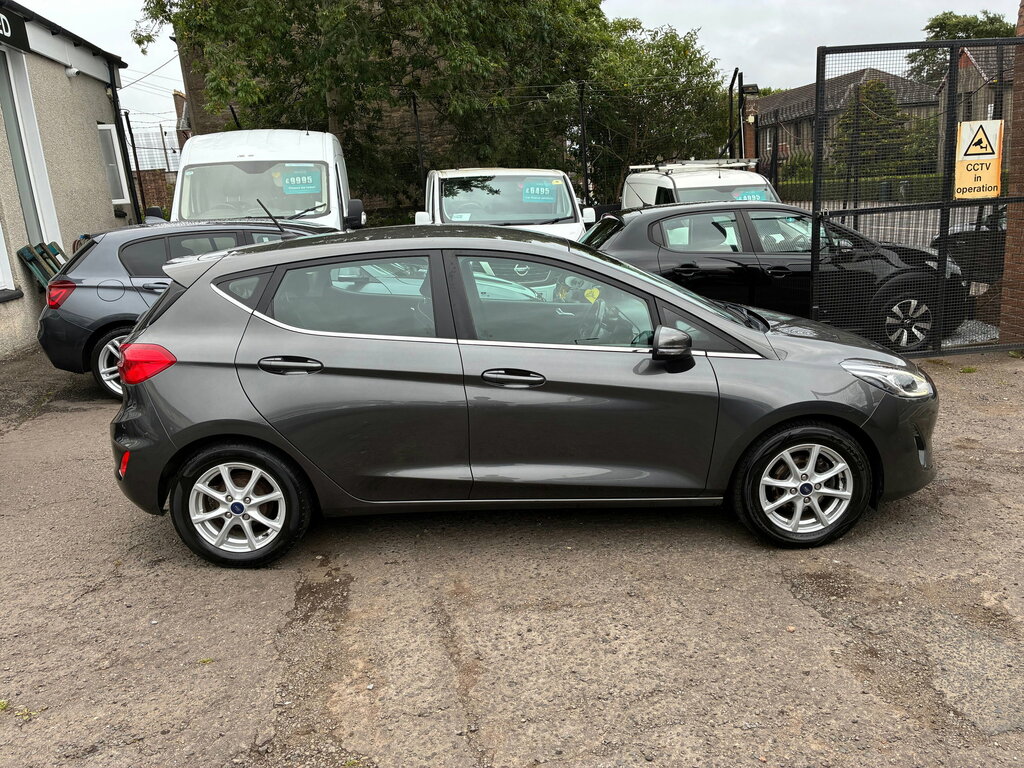 Ford Fiesta 1.0T Ecoboost Zetec Hatchback Eu Grey