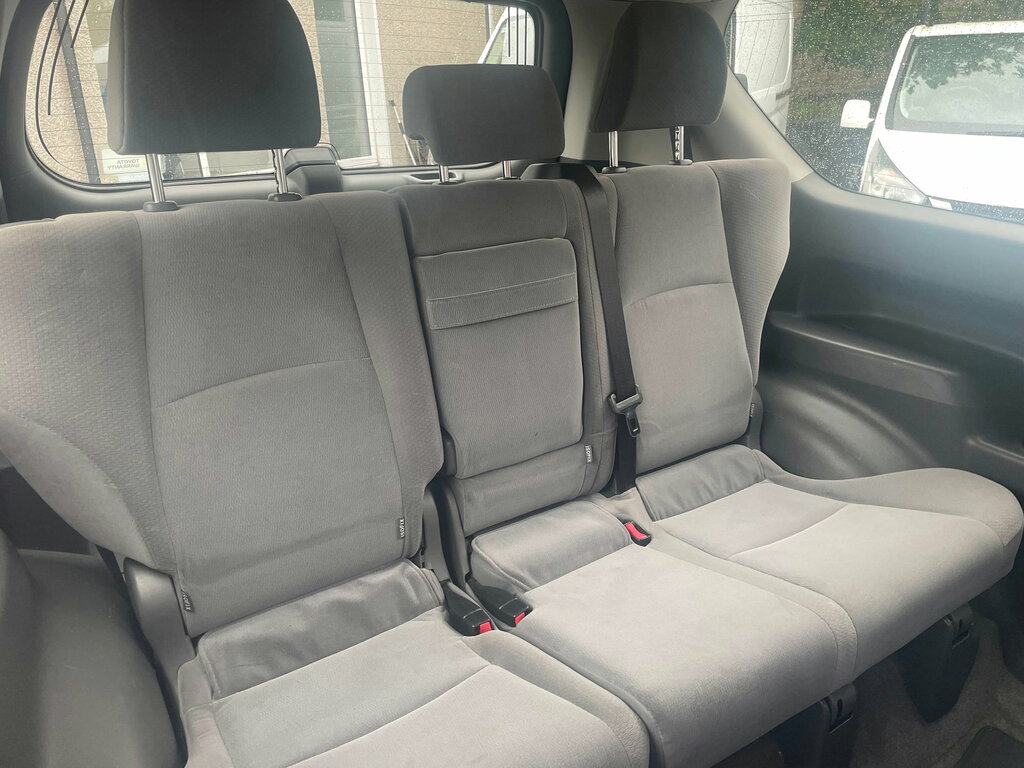 Toyota Land Cruiser Land Cruiser Lc3 D-4d White #13
