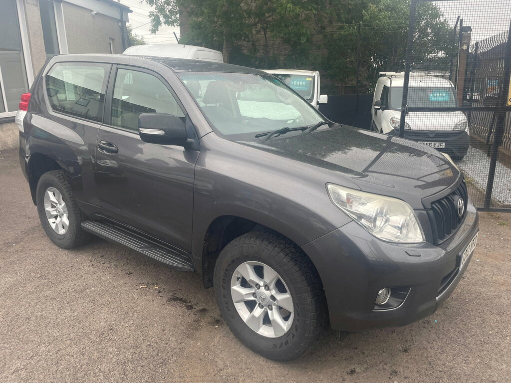 Toyota Land Cruiser 3.0 D-4d Lc3 Suv 4Wd Euro 5 190 Grey