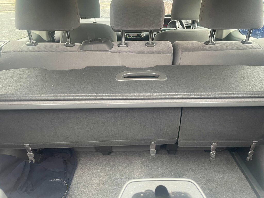 Toyota Land Cruiser Land Cruiser Lc3 D-4d White #11