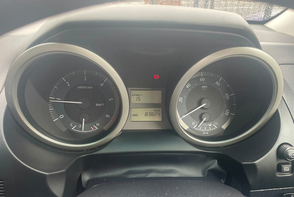 Toyota Land Cruiser Land Cruiser Lc3 D-4d White #22