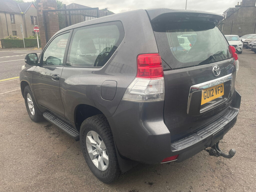 Toyota Land Cruiser 3.0 D-4d Lc3 Suv 4Wd Euro 5 190 Grey #6