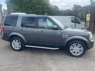 Land Rover Discovery 4 3.0 Sd V6 Hse Luxury 4Wd Euro 5 Ss 20 Black #3