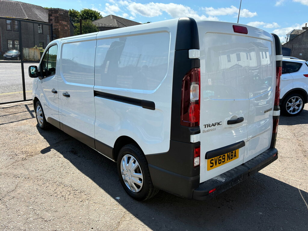 Renault Trafic 2.0 Dci Energy 30 Business Panel Van Ma White #5